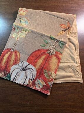 croft & barrow Pumpkin and Leaf Tapestry Table Runner - Orange, White, Green